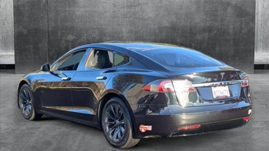 2017 Tesla Model S 5YJSA1E2XHF215825