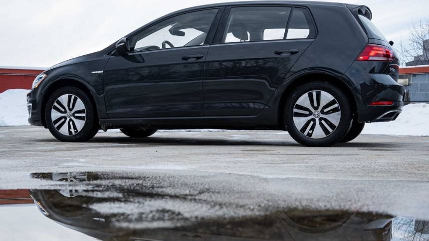 2019 Volkswagen e-Golf WVWPR7AU8KW905486