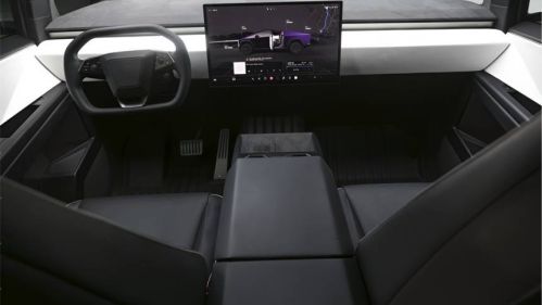 2024 Tesla Cybertruck 7G2CEHEE2RA018574