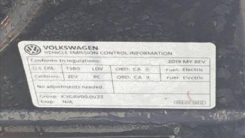 2019 Volkswagen e-Golf WVWKR7AU1KW917733