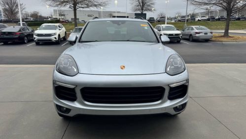 2018 Porsche Cayenne WP1AE2A2XJLA72016