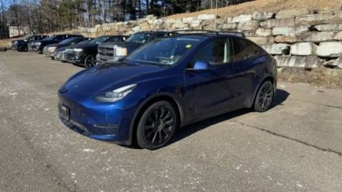 2021 Tesla Model Y 5YJYGDEE0MF084354