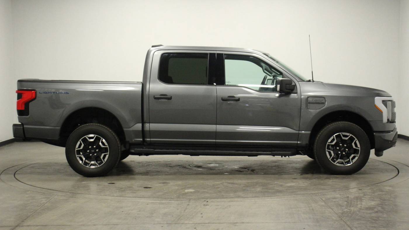 2023 Ford F-150 Lightning 1FTVW1EL0PWG29827