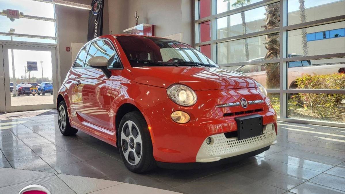 2018 Fiat 500e 3C3CFFGE8JT377507