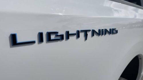 2022 Ford F-150 Lightning 1FTVW1EL6NWG04900