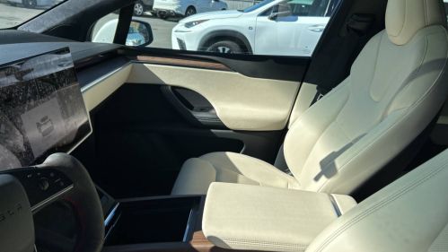 2022 Tesla Model X 7SAXCDE54NF356545