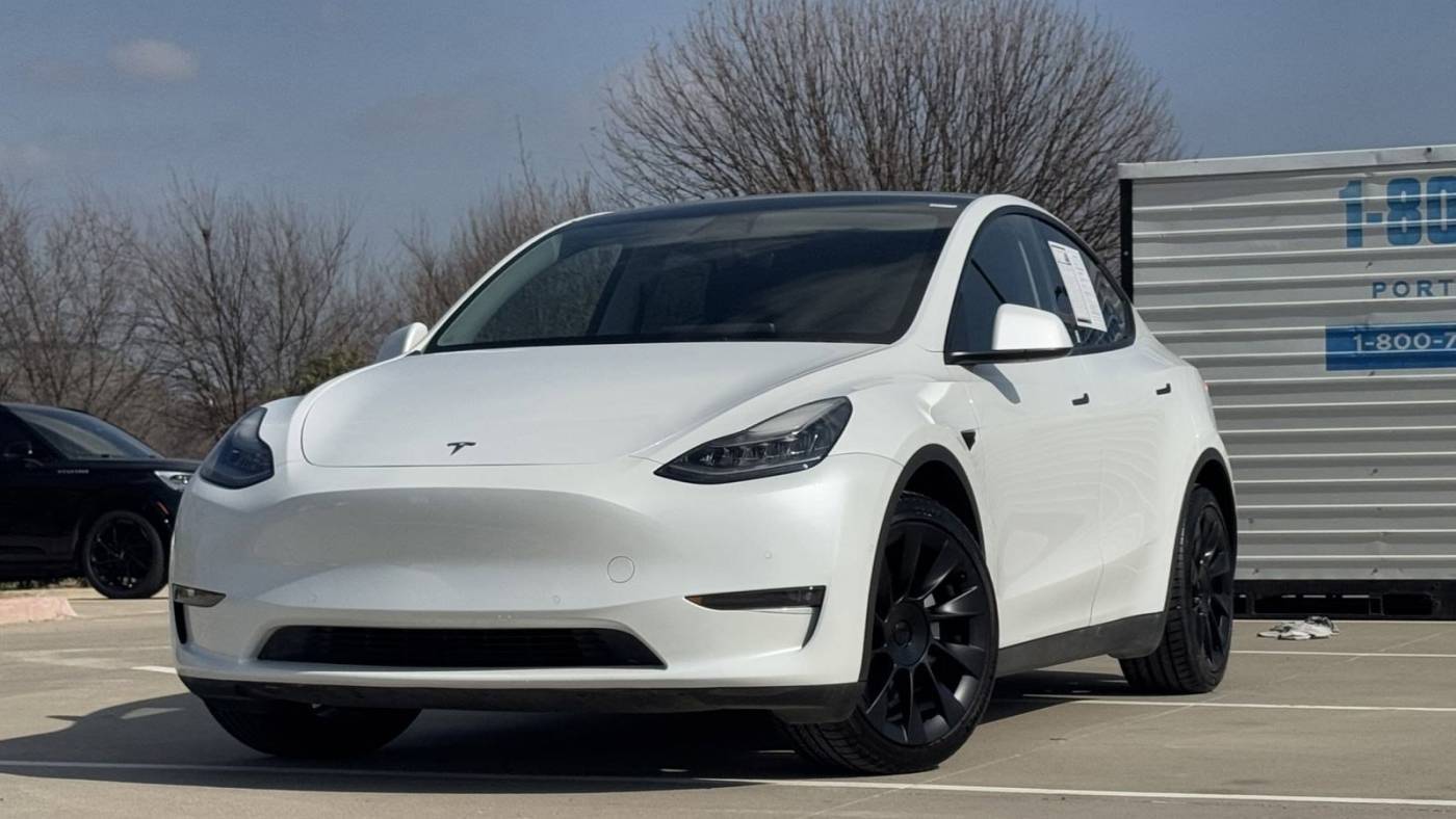 2021 Tesla Model Y 5YJYGDEE0MF159120