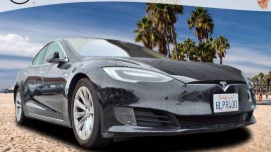 2016 Tesla Model S 5YJSA1E24GF142918