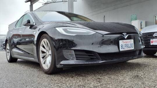 2016 Tesla Model S 5YJSA1E24GF142918