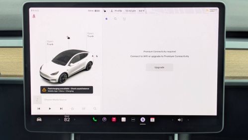 2021 Tesla Model Y 5YJYGDEE1MF092673