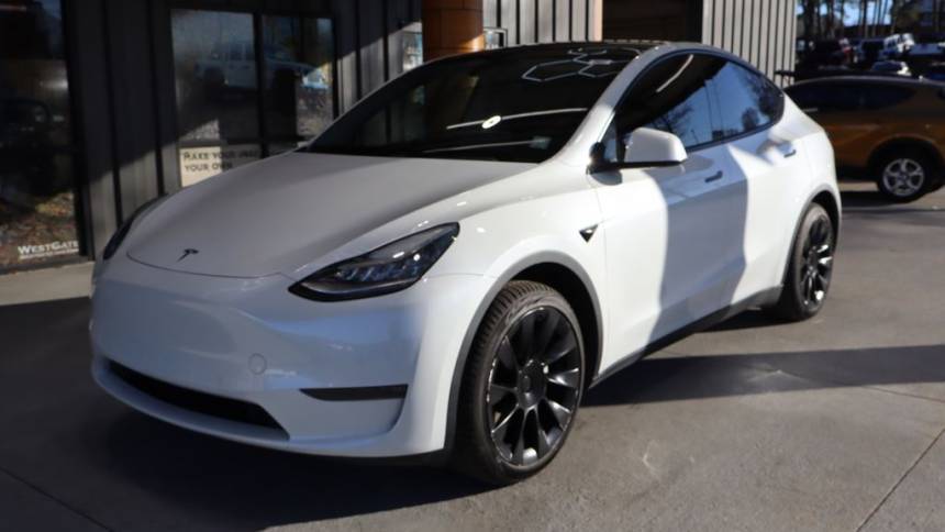 2021 Tesla Model Y 5YJYGDEE6MF076954