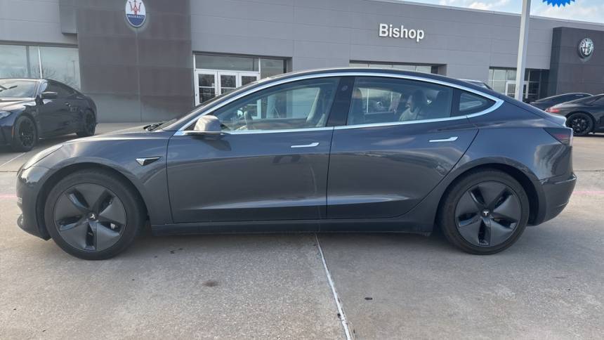 2018 Tesla Model 3 5YJ3E1EA1JF030553