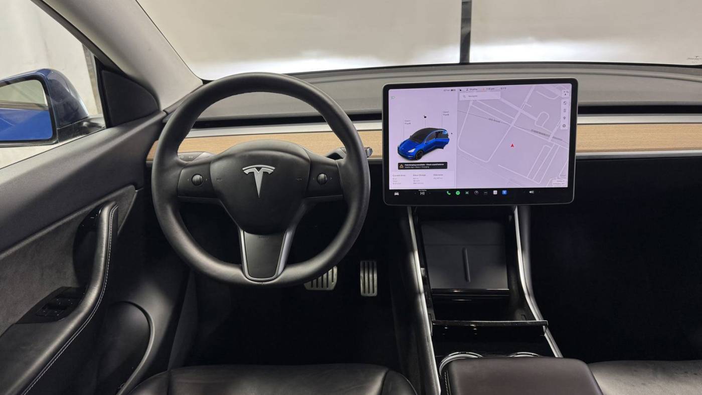 2020 Tesla Model Y 5YJYGDEF7LF001381