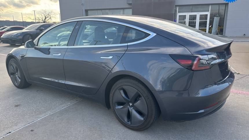 2018 Tesla Model 3 5YJ3E1EA1JF030553