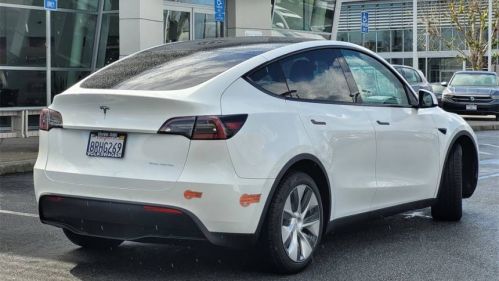 2020 Tesla Model Y 5YJYGDEE3LF010781