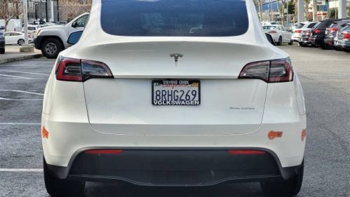 2020 Tesla Model Y 5YJYGDEE3LF010781