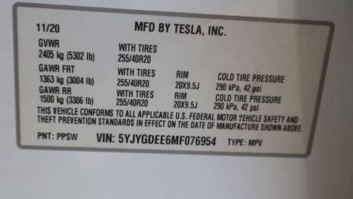 2021 Tesla Model Y 5YJYGDEE6MF076954