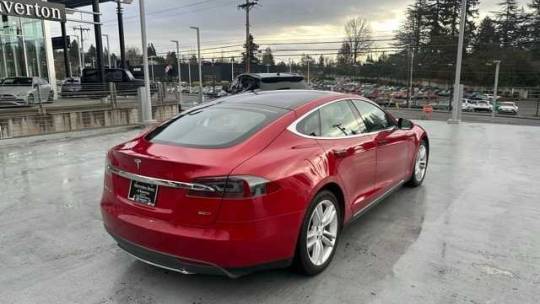 2016 Tesla Model S 5YJSA1E22GF125387