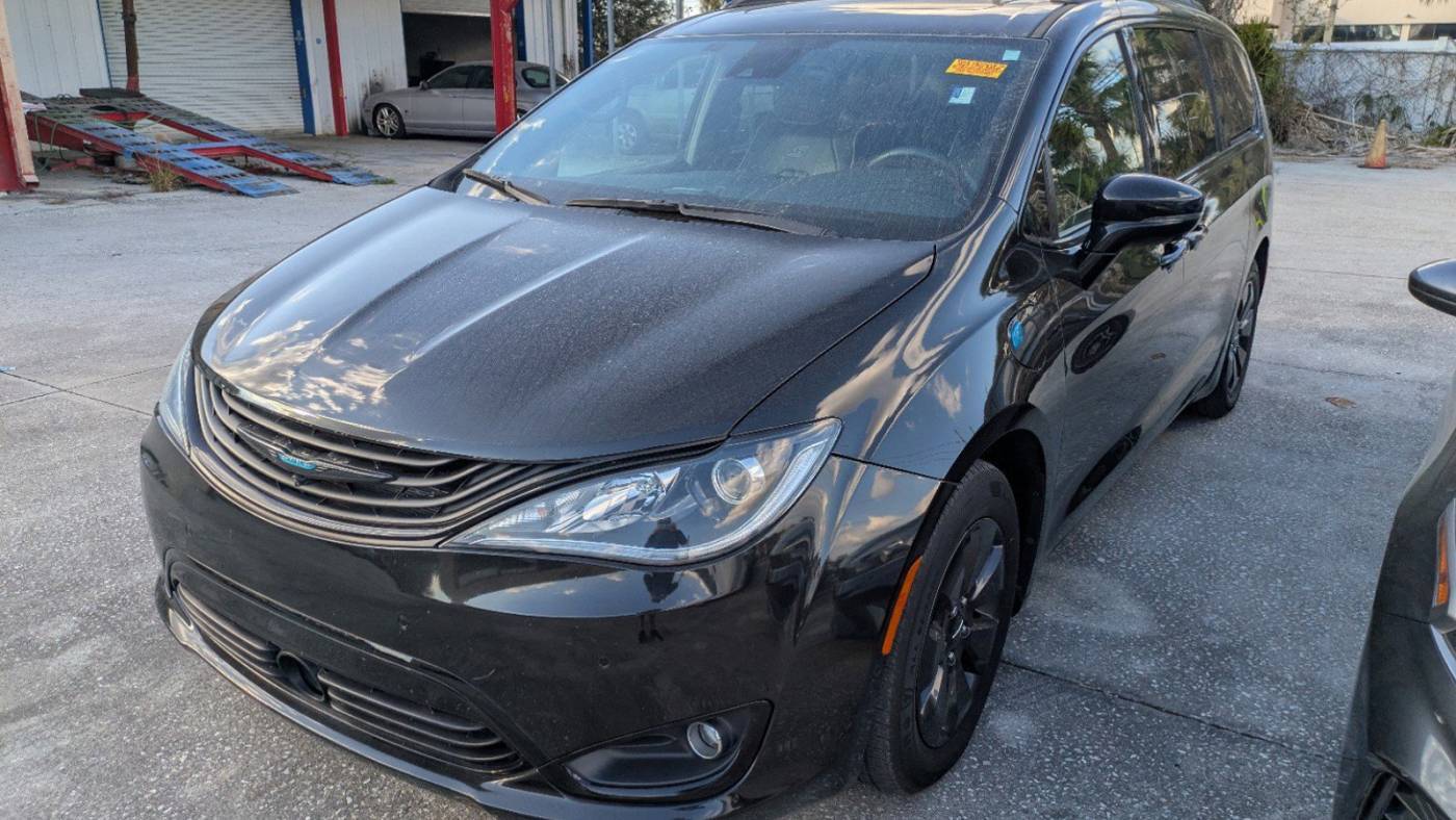 2019 Chrysler Pacifica 2C4RC1N79KR526839