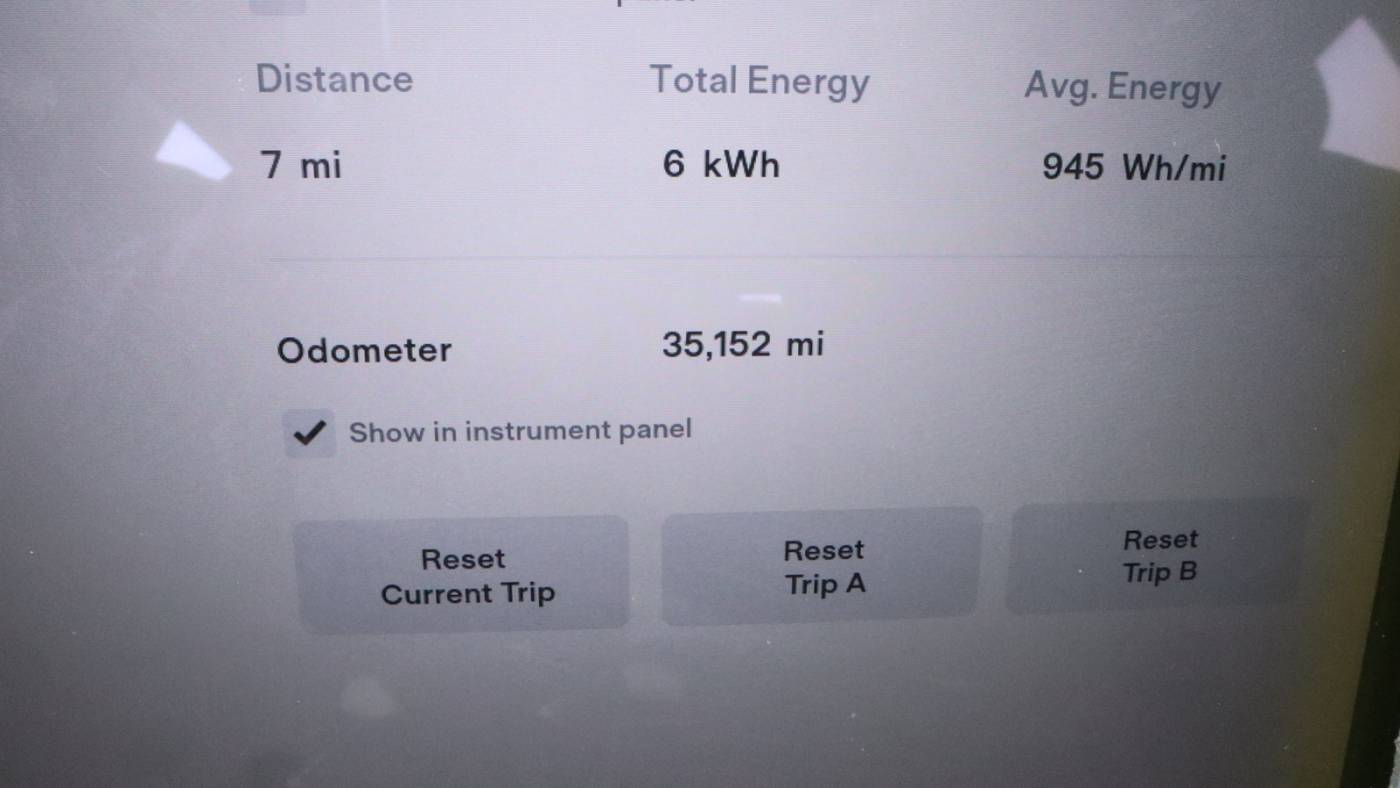 2018 Tesla Model S 5YJSA1E47JF242861