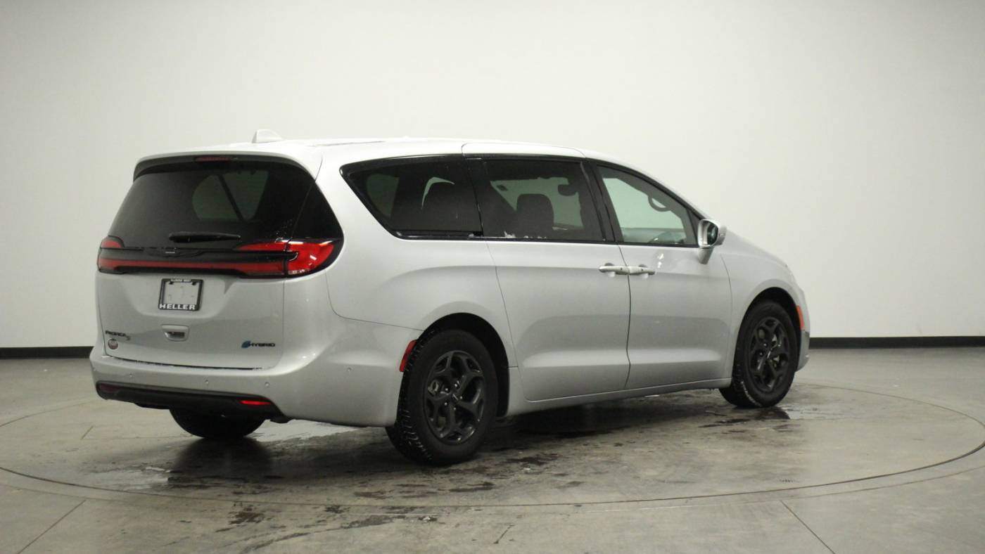 2022 Chrysler Pacifica 2C4RC1S70NR192452