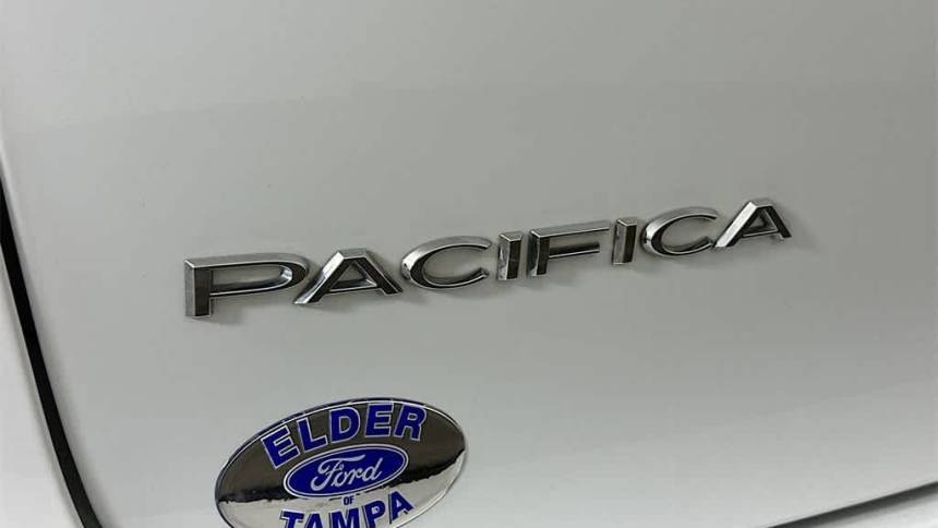 2022 Chrysler Pacifica 2C4RC1L75NR121598