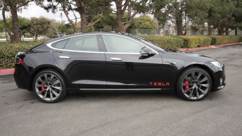 2018 Tesla Model S 5YJSA1E47JF242861