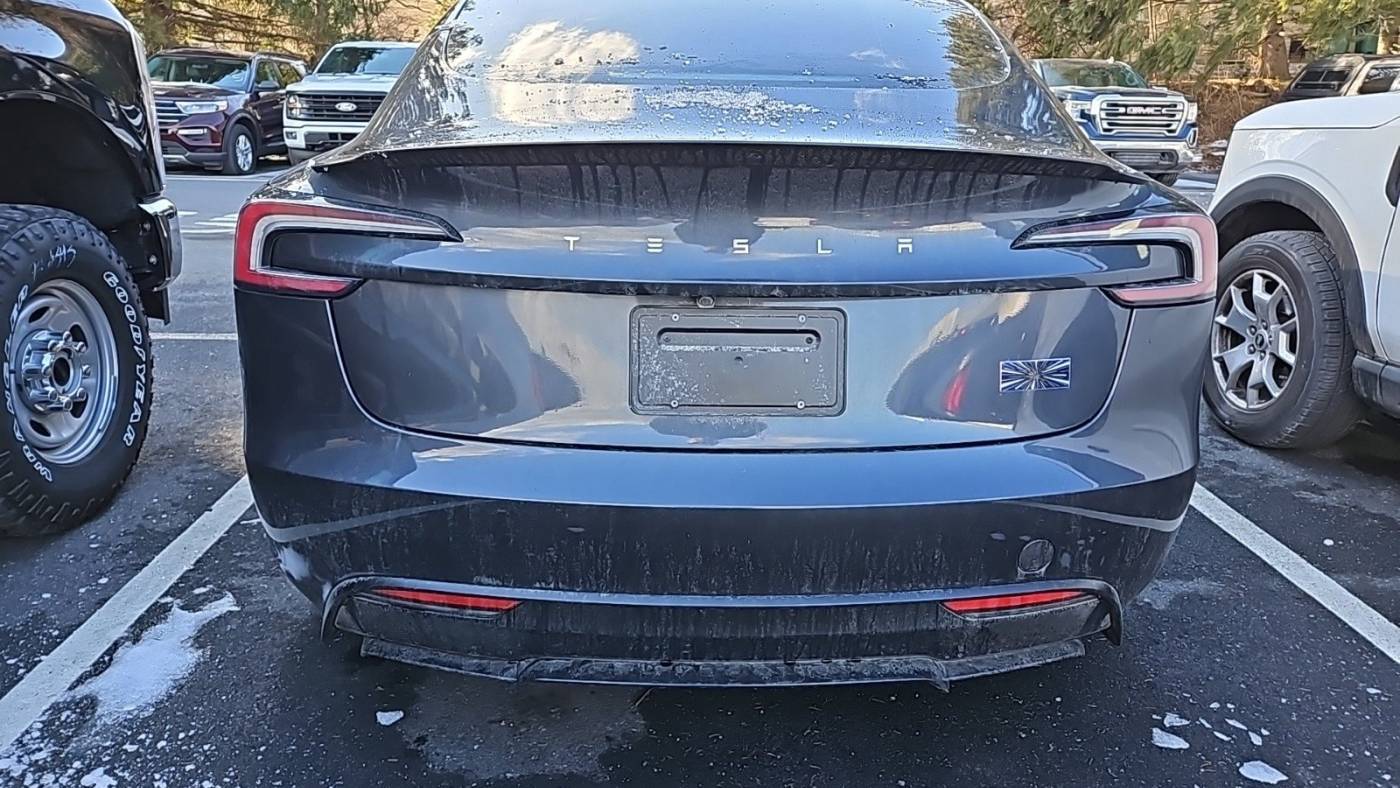 2025 Tesla Model 3 5YJ3E1ET2SF926380