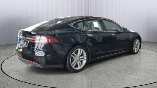 2013 Tesla Model S 5YJSA1DN1DFP07455