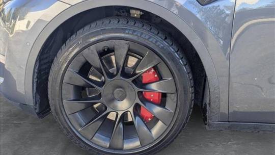 2021 Tesla Model Y 5YJYGDEE2MF160690