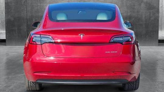 2018 Tesla Model 3 5YJ3E1EB4JF135144