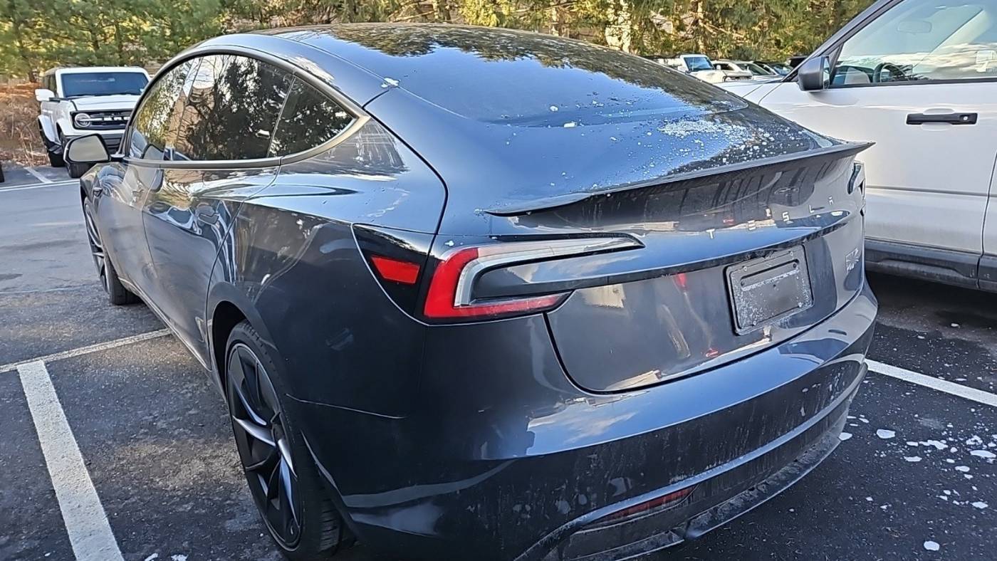 2025 Tesla Model 3 5YJ3E1ET2SF926380