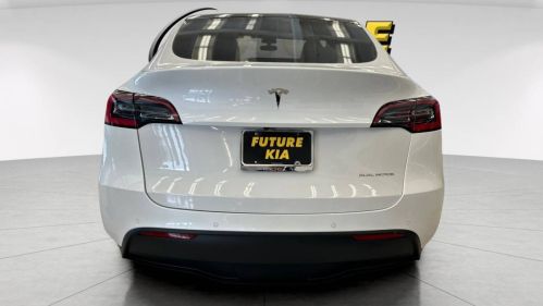 2021 Tesla Model Y 5YJYGDEE3MF072232