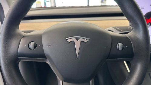 2021 Tesla Model Y 5YJYGDEE3MF072232