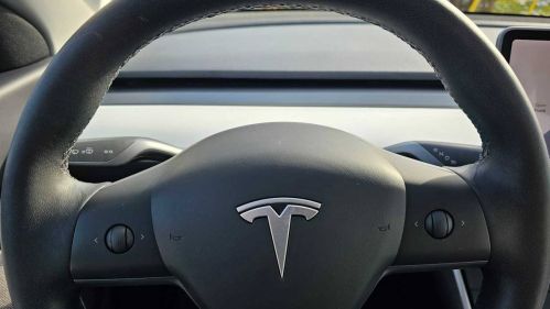 2020 Tesla Model Y 5YJYGDEE4LF018162