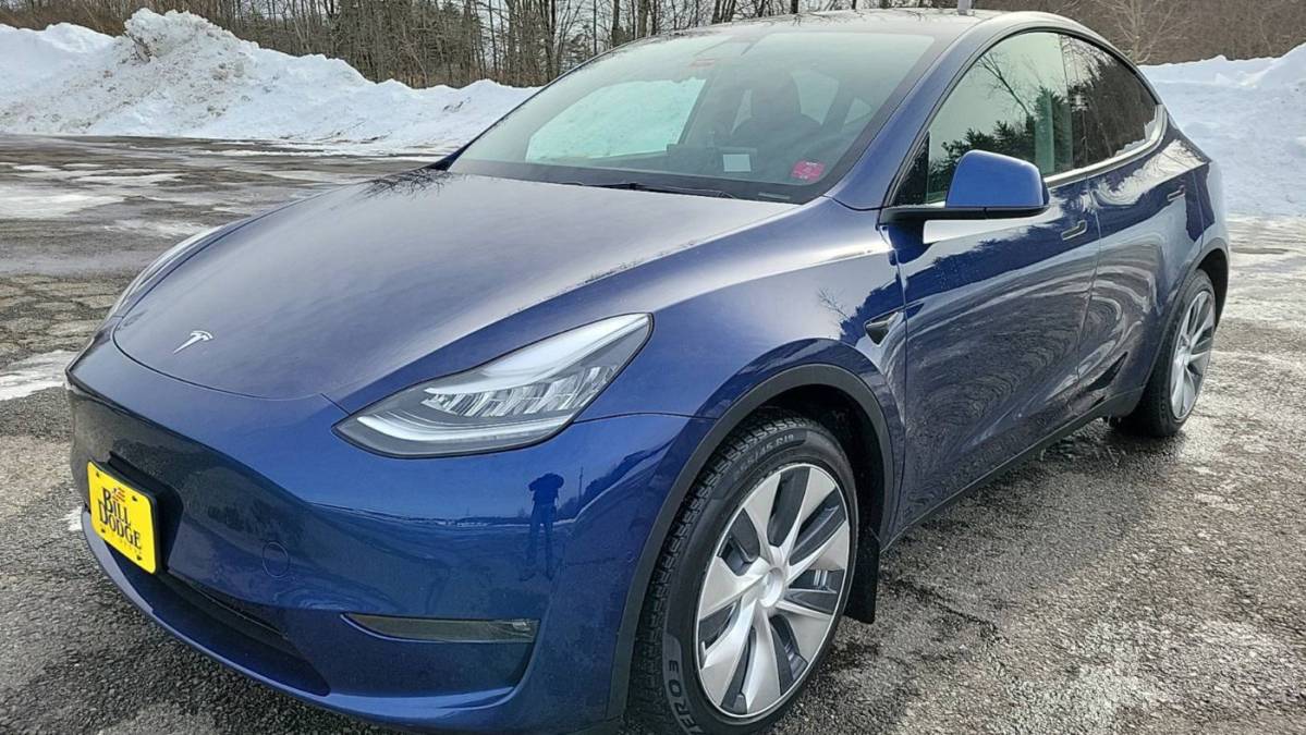 2021 Tesla Model Y 5YJYGDEE0MF119183