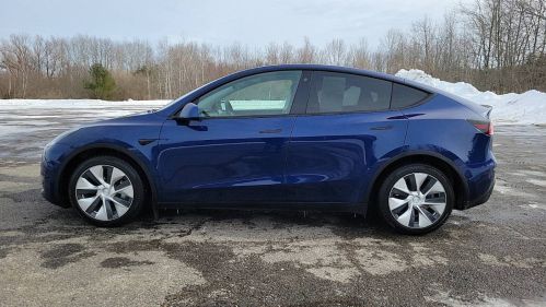 2021 Tesla Model Y 5YJYGDEE0MF119183