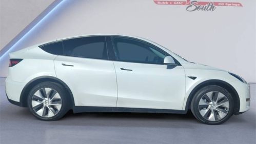 2021 Tesla Model Y 5YJYGDEE7MF196178