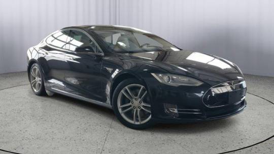 2013 Tesla Model S 5YJSA1DN1DFP07455