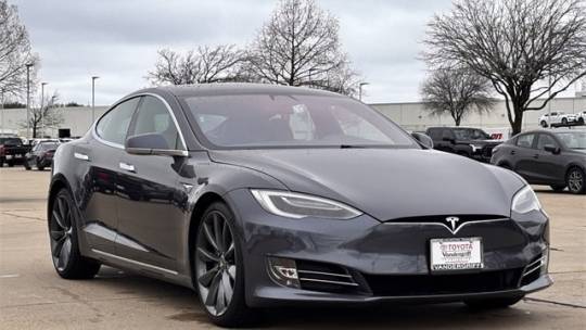 2017 Tesla Model S 5YJSA1E20HF202713