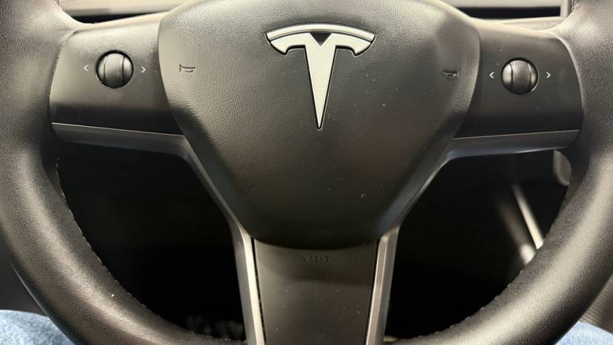 2020 Tesla Model Y 5YJYGDEE0LF059467