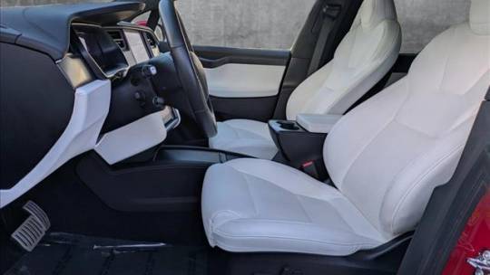 2020 Tesla Model X 5YJXCBE46LF280686