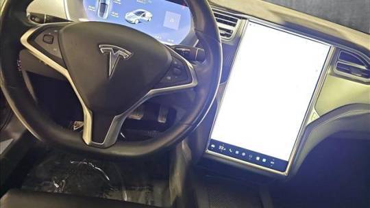 2017 Tesla Model S 5YJSA1E21HF195433