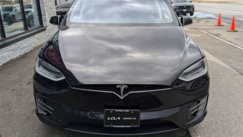 2016 Tesla Model X 5YJXCBE25GF008845