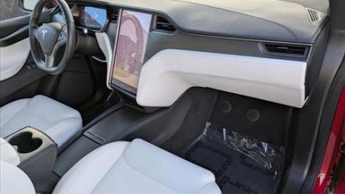 2020 Tesla Model X 5YJXCBE46LF280686