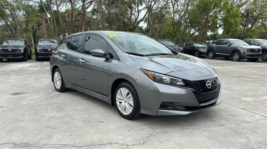 2024 Nissan LEAF 1N4AZ1BV2RC554327