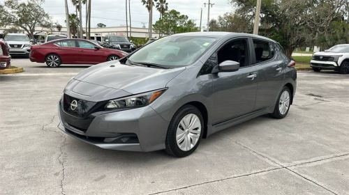 2024 Nissan LEAF 1N4AZ1BV2RC554327