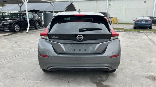 2024 Nissan LEAF 1N4AZ1BV2RC554327