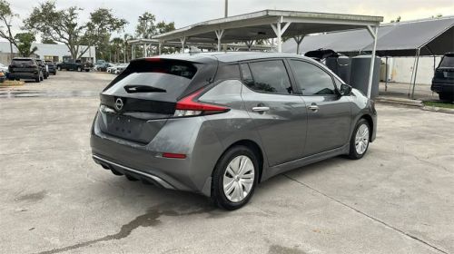 2024 Nissan LEAF 1N4AZ1BV2RC554327