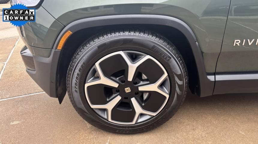 2023 Rivian R1T 7FCTGBAA4PN025180